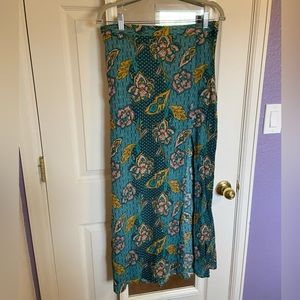 MinkPink Maxi Skirt with Slit - Size L